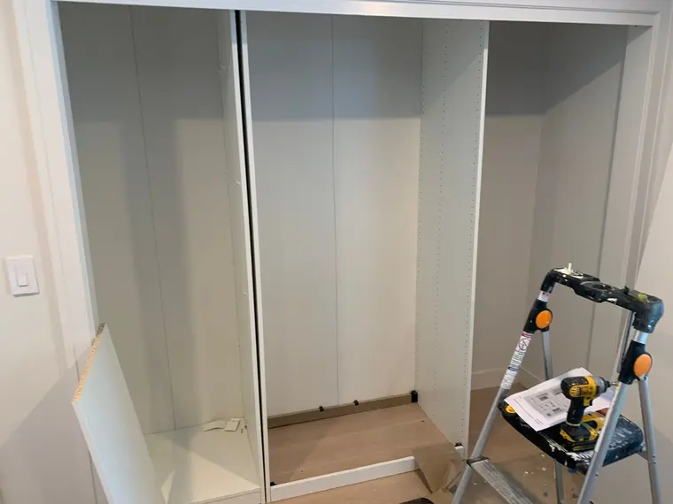 !Los GAtos Closet System IKEA — 1