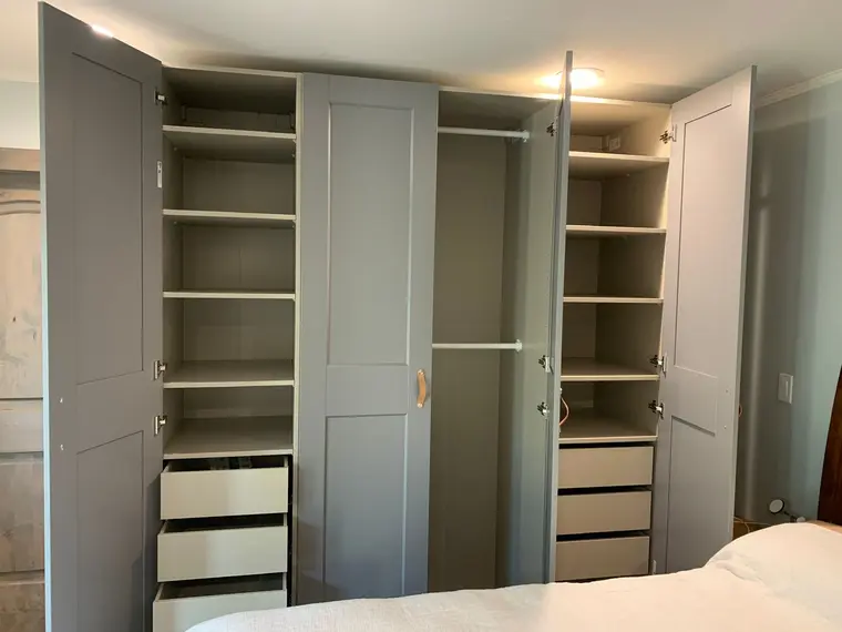 Saratoga 2 IKEA Closets