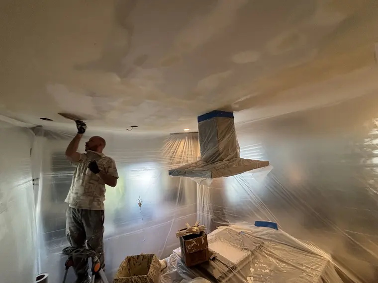 Drywall Ceiling SJ 2 — 8