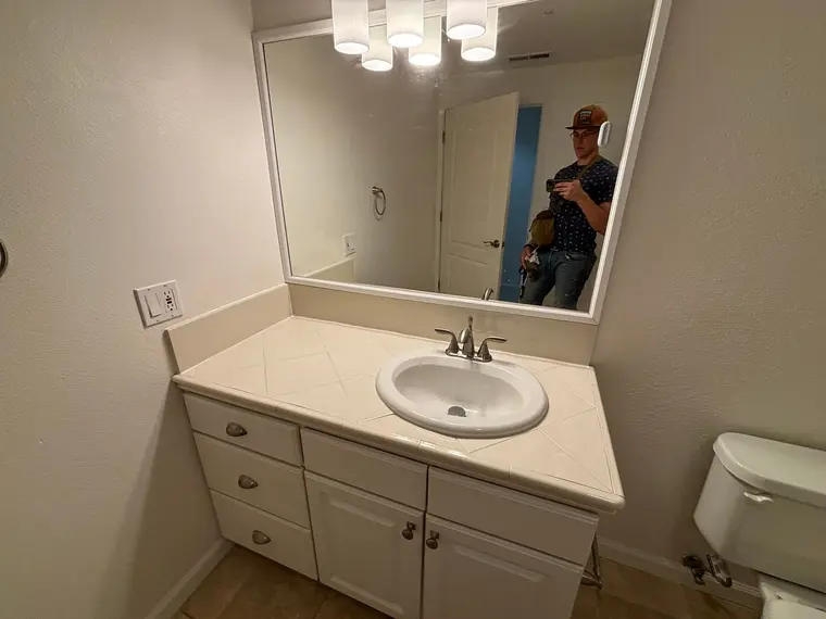 San Mateo Bathroom — 15