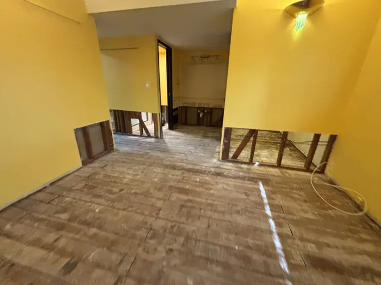 Andrew - Flooring and Drywall — 9